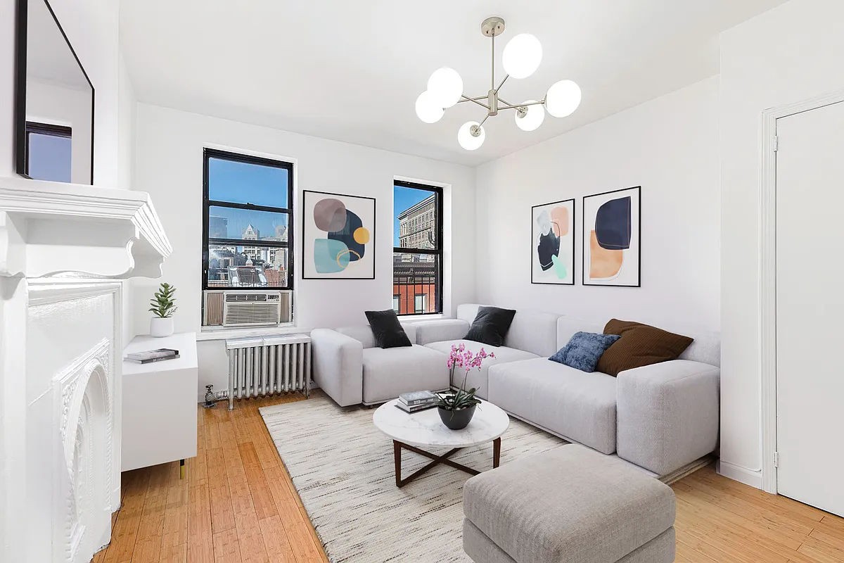 1.0 bed apartment at 242 Mulberry Street, Nolita