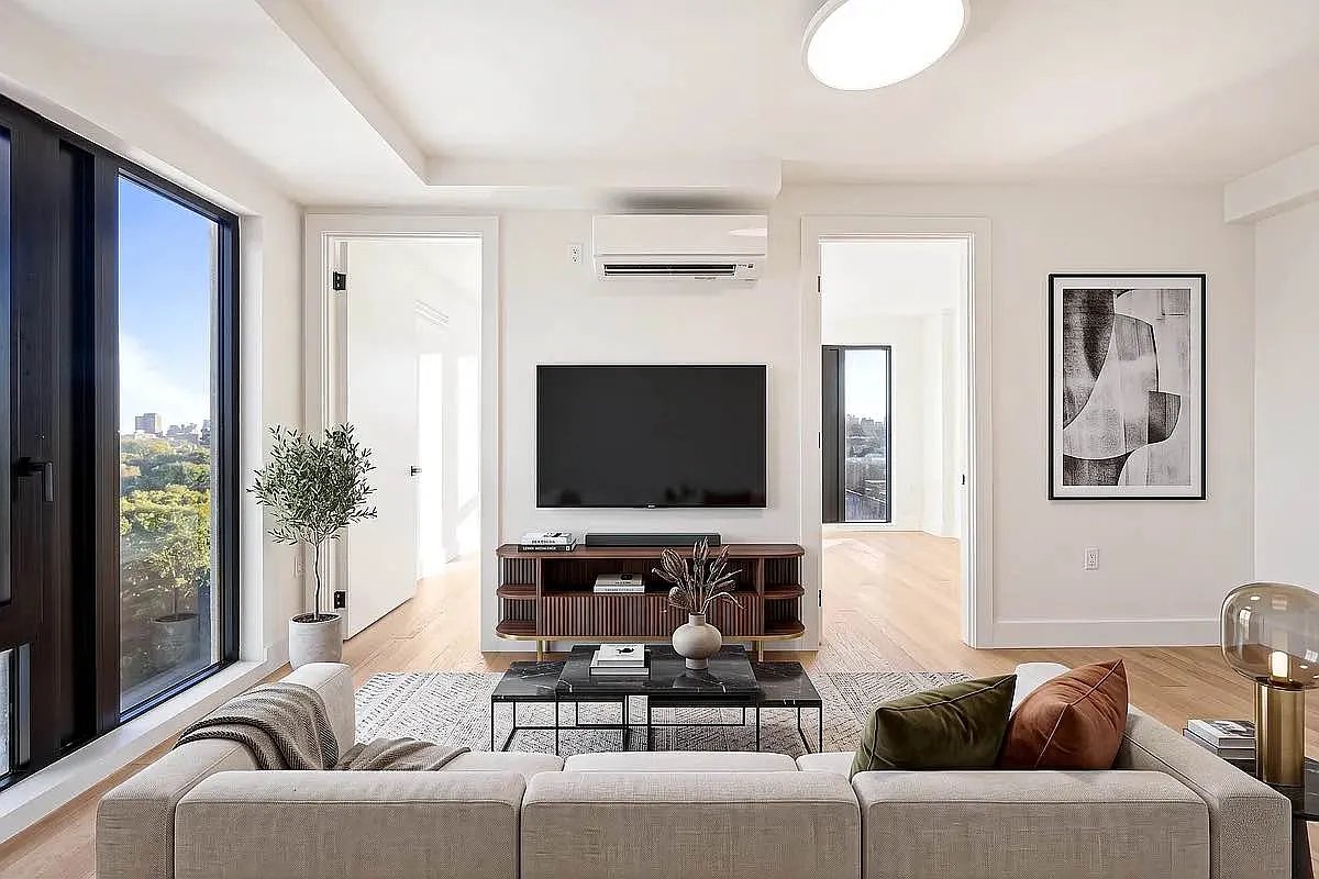 2.0 bed apartment at 60 West 125th Street, Harlem