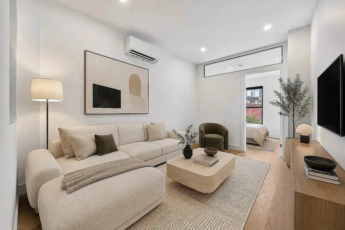 2.0 bed apartment at 205 Eighth Avenue, Chelsea