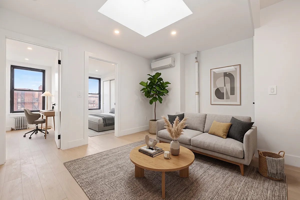 2.0 bed apartment at 167 First Avenue, East Village