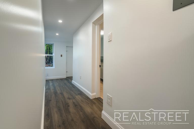 31 Herkimer Street UNIT&nbsp;1, Brooklyn, NY, 11216