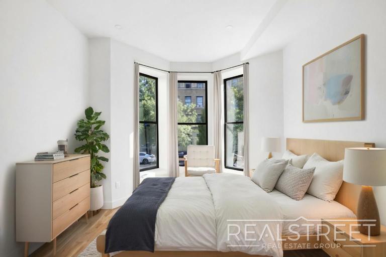 1401 Dean Street UNIT&nbsp;1, Brooklyn, NY, 11216