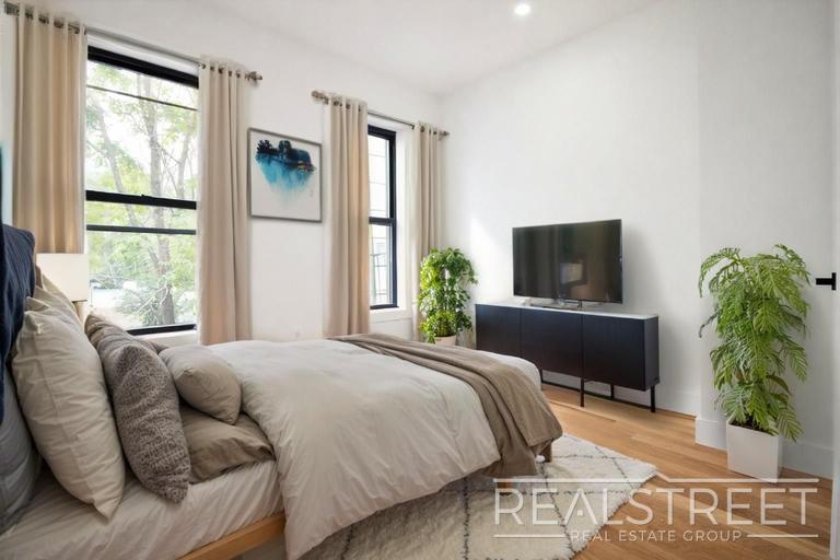59 Beaver St UNIT&nbsp;3, Brooklyn, NY, 11206