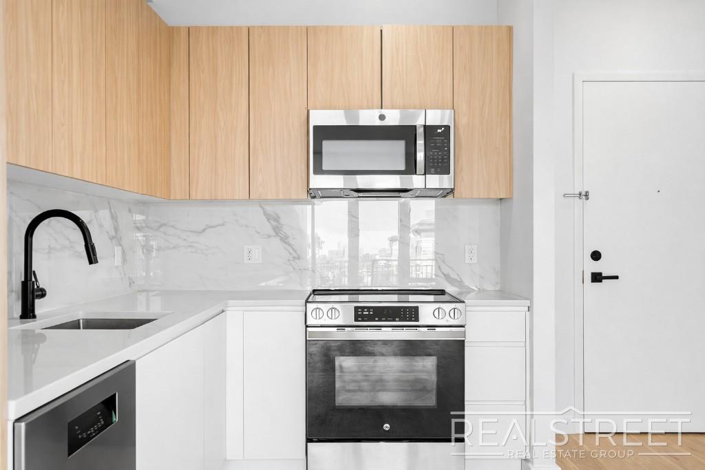 105 Rogers Avenue UNIT&nbsp;6A, Brooklyn, NY, 11216