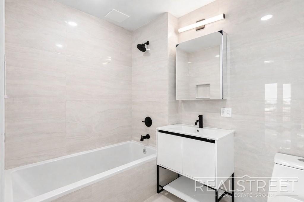 105 Rogers Avenue UNIT&nbsp;6A, Brooklyn, NY, 11216