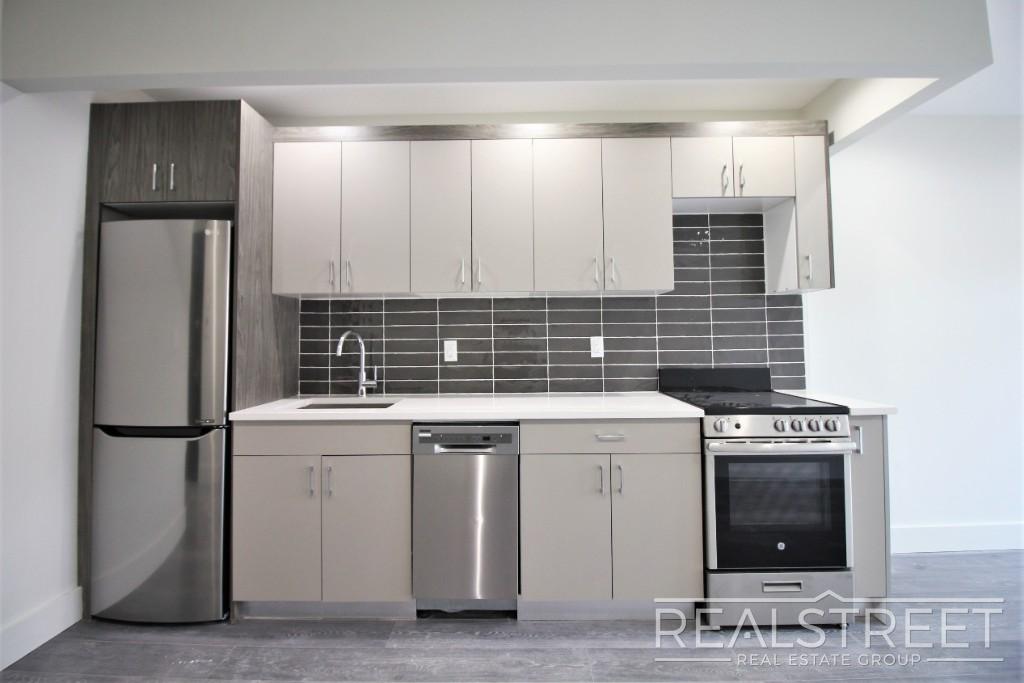 730 E. 32nd St UNIT&nbsp;5B, Brooklyn, NY, 11210