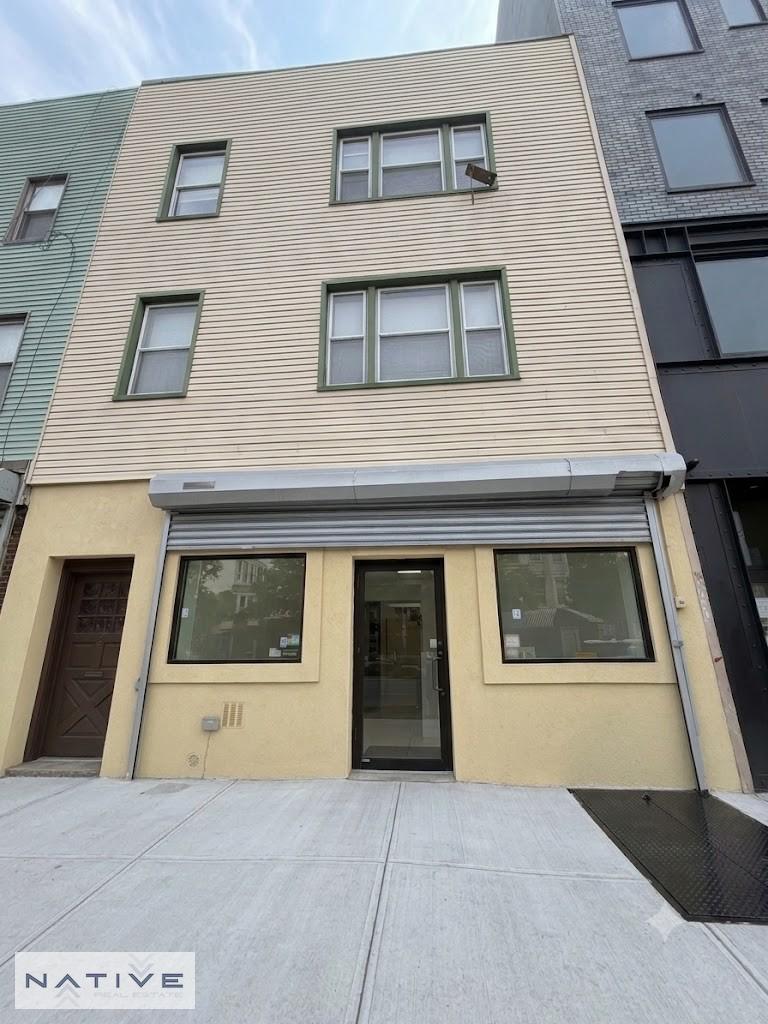 68 Nassau ave, #GR