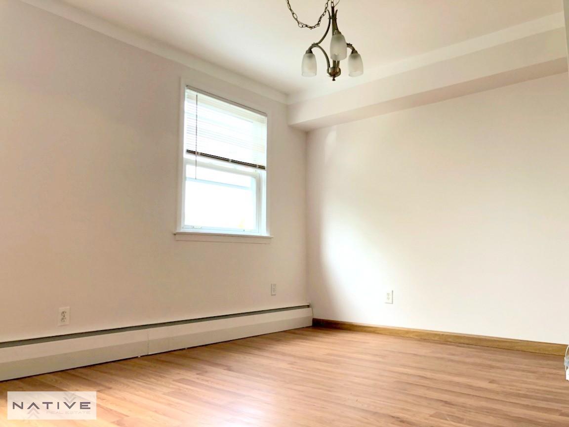 74th St Middle Village Apartments Queens 2 Bedroom Apartment For Rent
