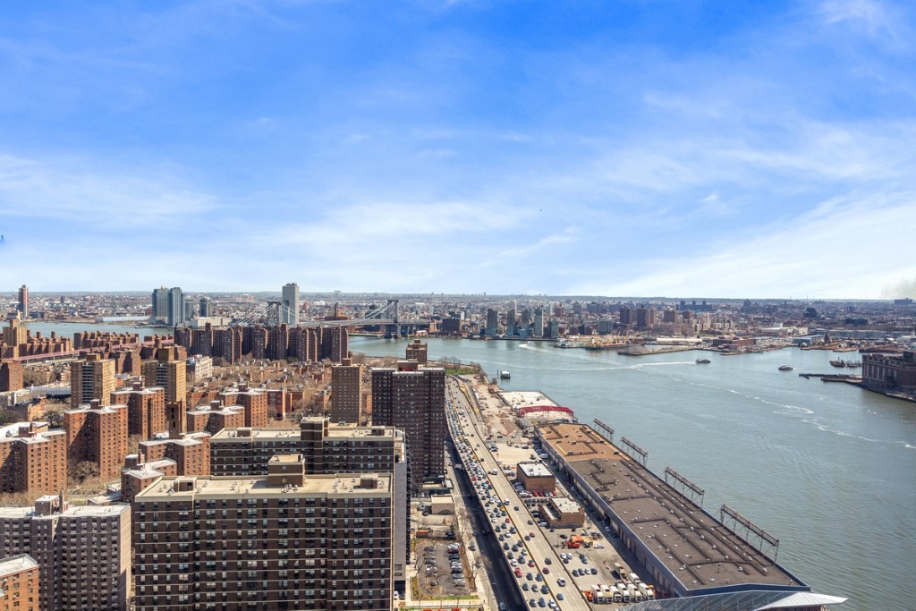 252 South Street 42F Lower East Side New York NY 10002