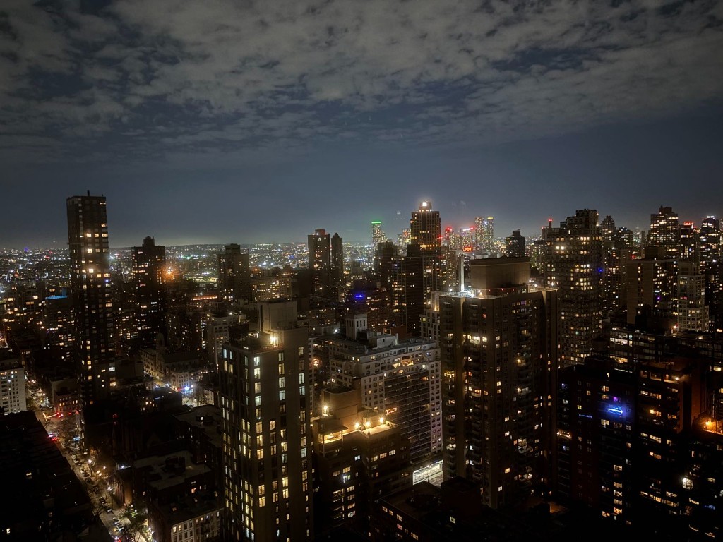 200 East 89th Street 37D Upper East Side New York NY 10128