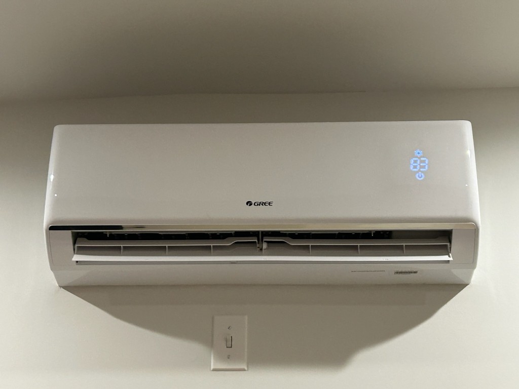 356 West 48th Street Clinton New York NY 10036