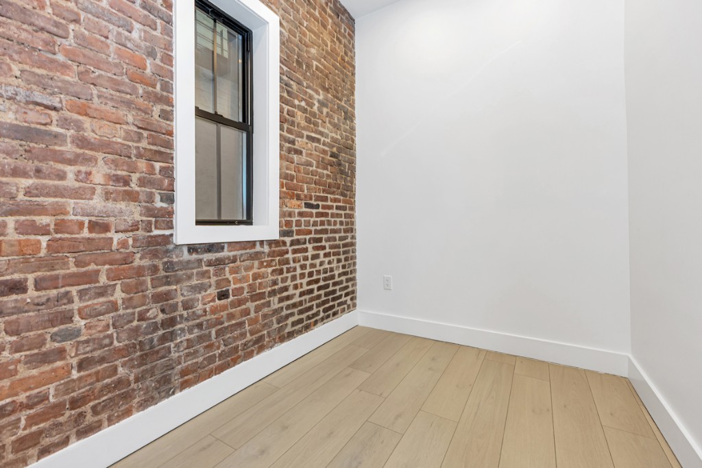 356 West 48th Street Duplex A Clinton New York NY 10036