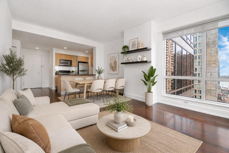 350 West 42nd Street Clinton New York NY 10036