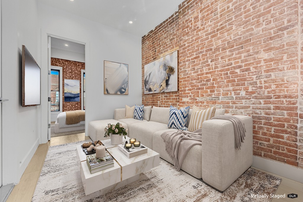 356 West 48th Street 2A Clinton New York NY 10036