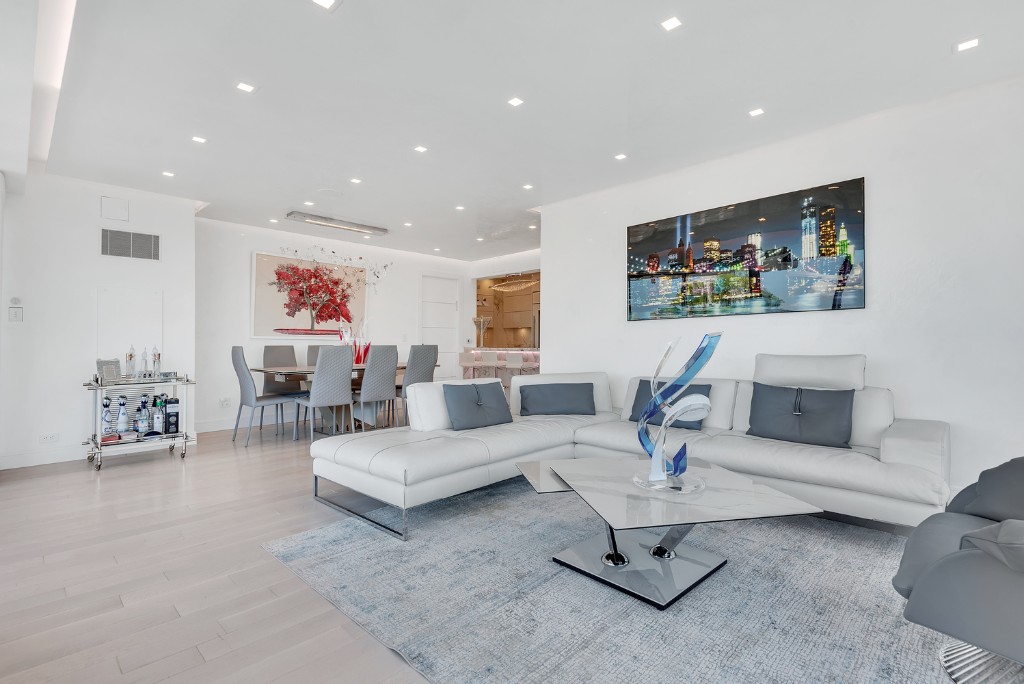 200 E 69TH ST., #31A