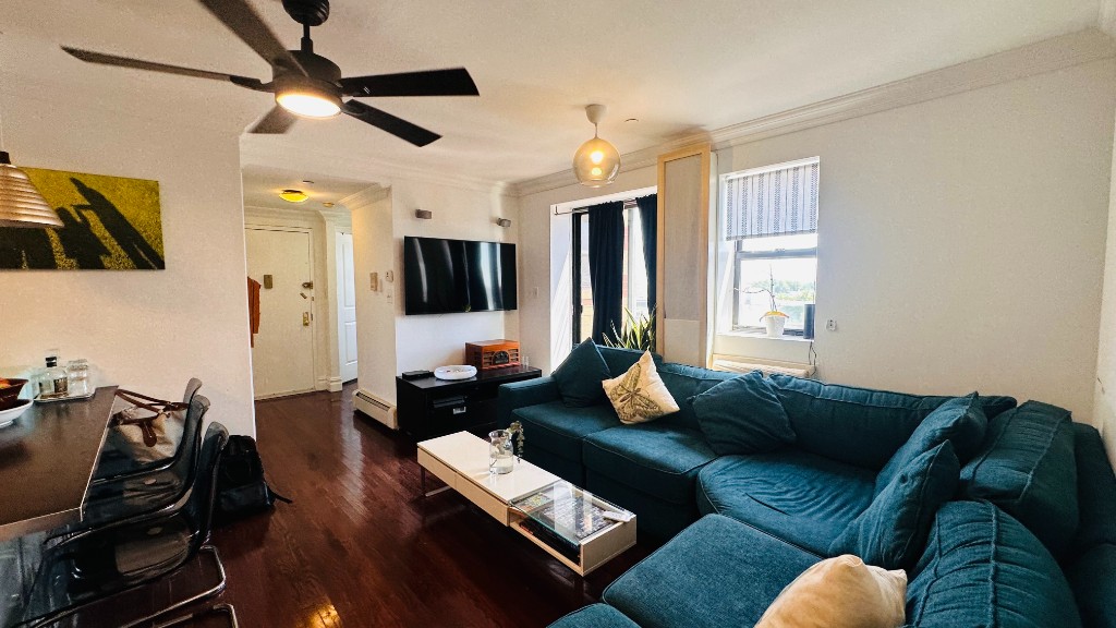 49-07 43rd Avenue Sunnyside Gardens Queens NY 11377