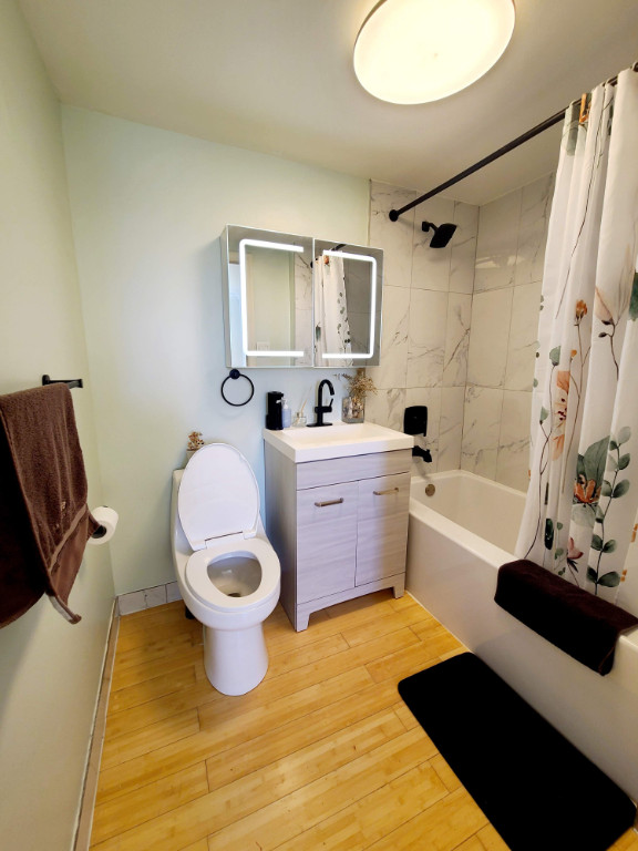 49-07 43rd Avenue Sunnyside Gardens Queens NY 11377