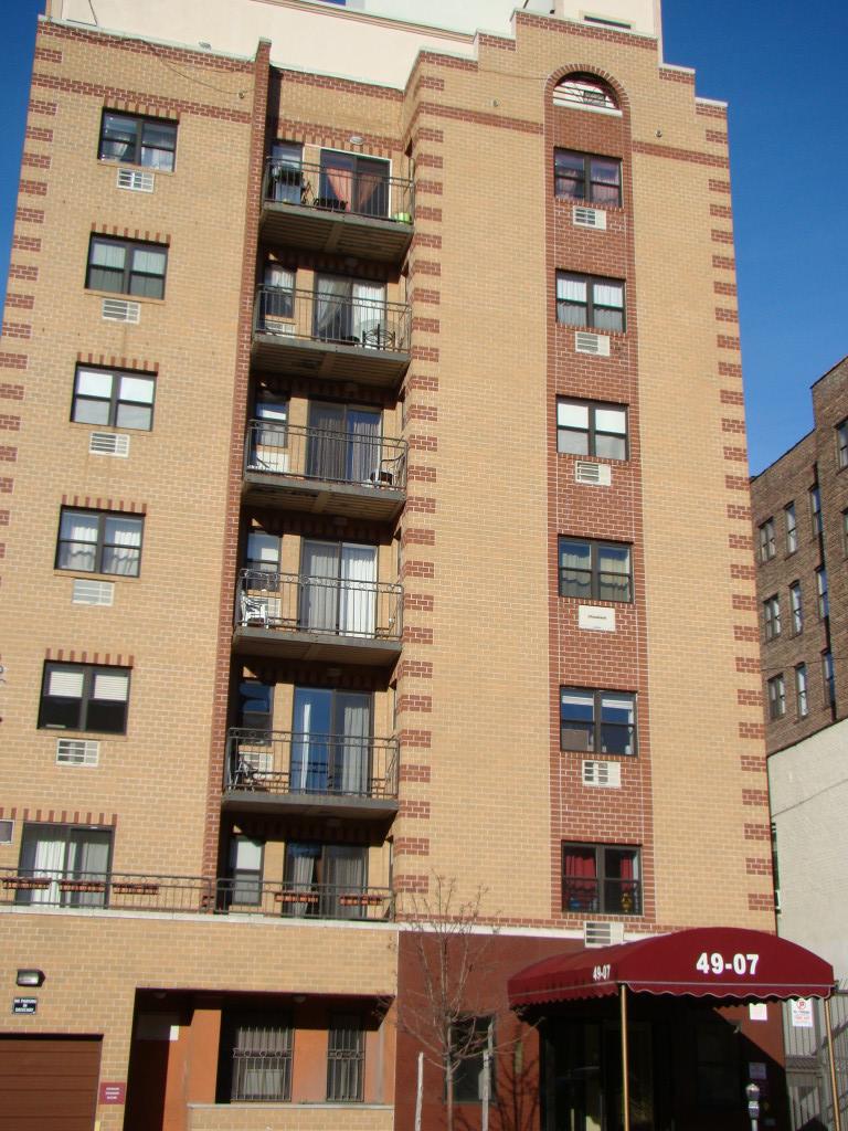 49-07 43rd Avenue Sunnyside Gardens Queens NY 11377