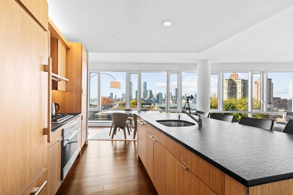 70 Little West Street 14C Battery Park City New York NY 10004