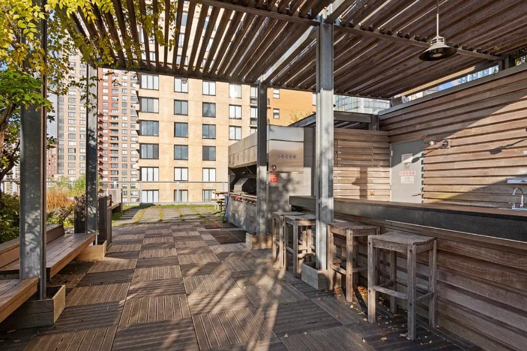 70 Little West Street 14C Battery Park City New York NY 10004