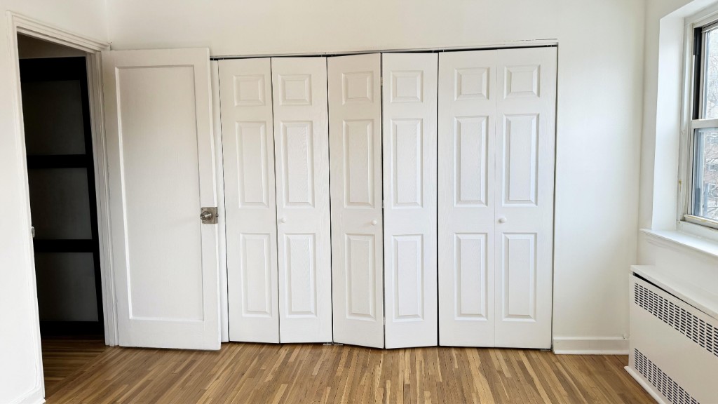 111-16 66th Avenue 3B Forest Hills Queens NY 11375