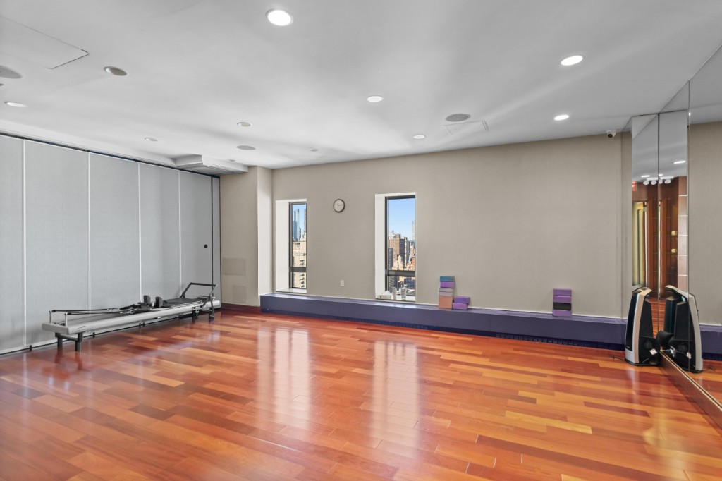 530 East 76th Street 19C Upper East Side New York NY 10021