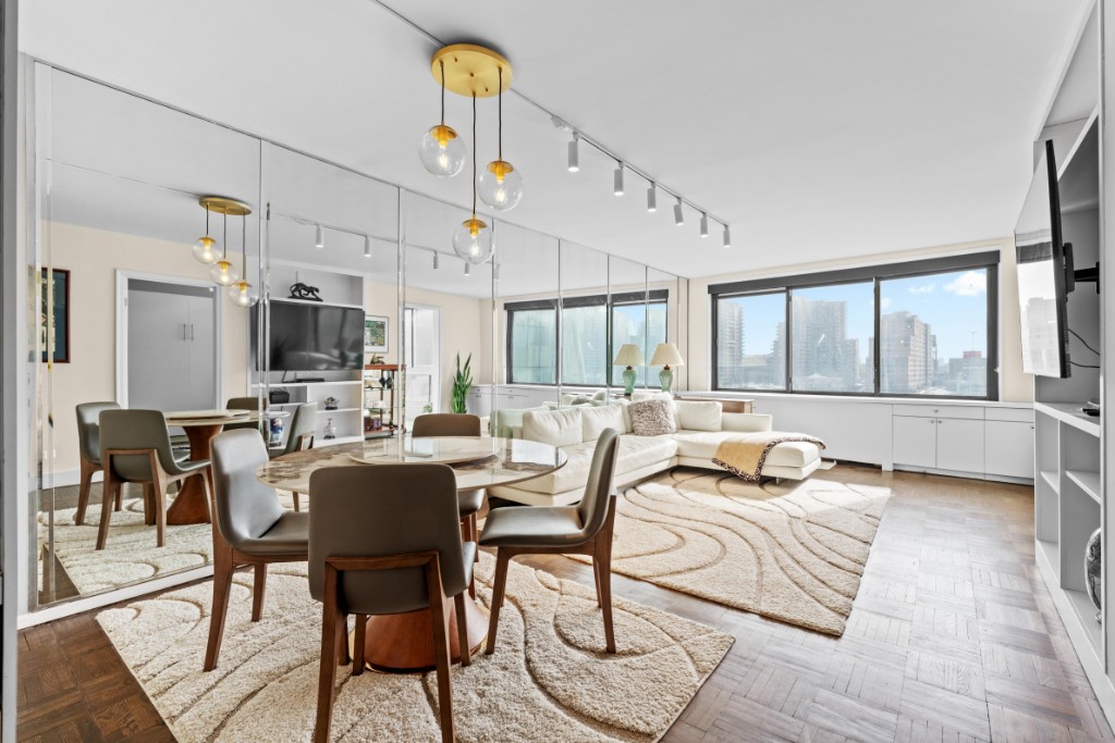 530 East 72nd Street 2E Upper East Side New York NY 10021