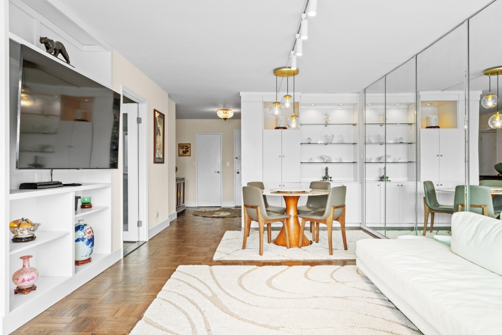 530 East 72nd Street 2E Upper East Side New York NY 10021