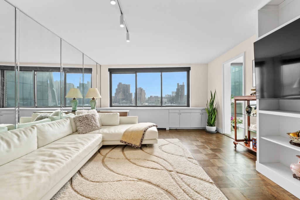 530 East 72nd Street 2E Upper East Side New York NY 10021