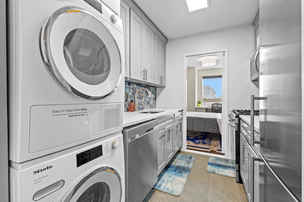 530 East 72nd Street 2E Upper East Side New York NY 10021