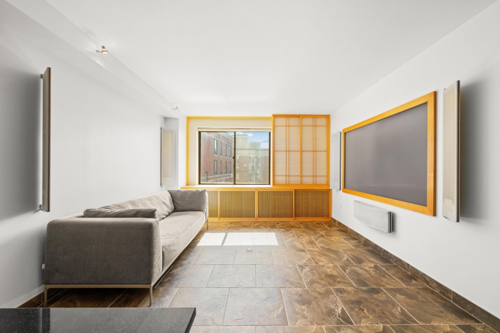 300 Rector Place 8B Battery Park City New York NY 10280