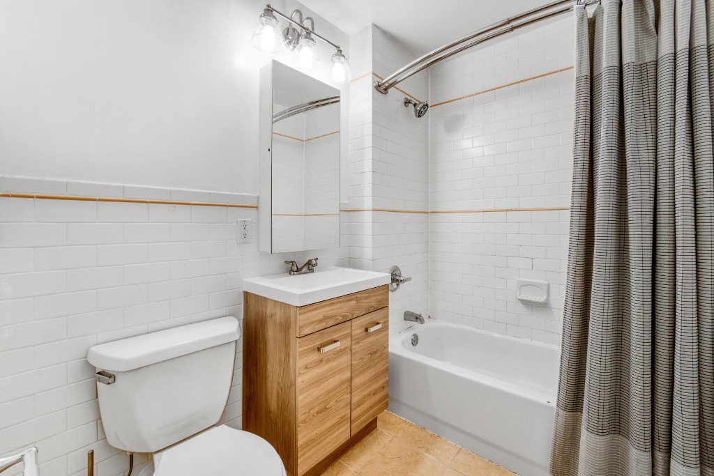 837 Washington Avenue 5L Melrose Bronx NY 10451