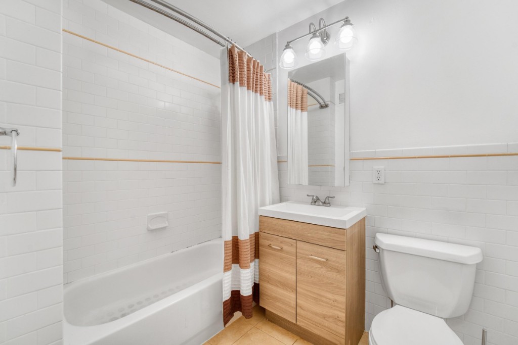 837 Washington Avenue 5L Melrose Bronx NY 10451