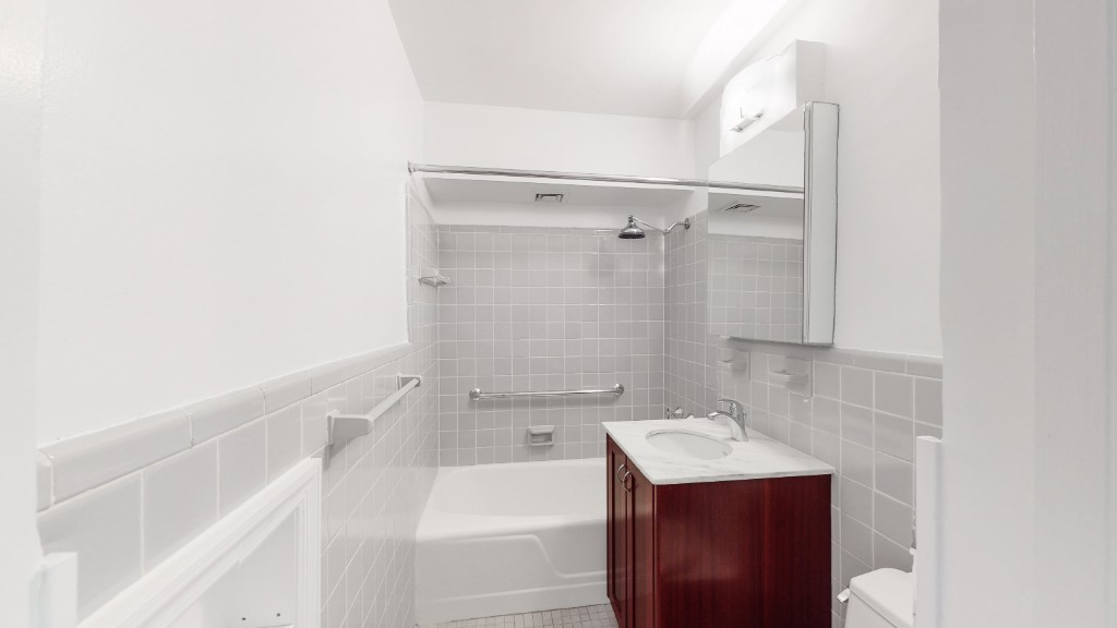 211 East 53rd Street Turtle Bay New York NY 10022