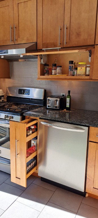 247-18 89th Avenue Bellerose Queens NY 11426