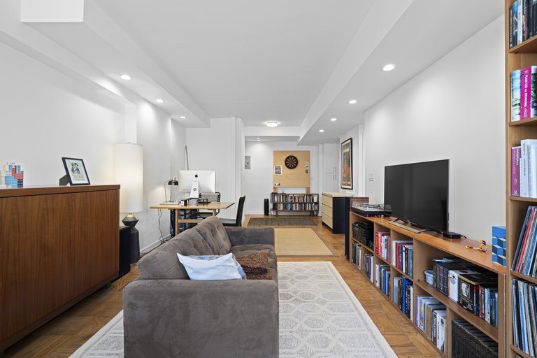 7 East 14th Street Flatiron District New York NY 10003