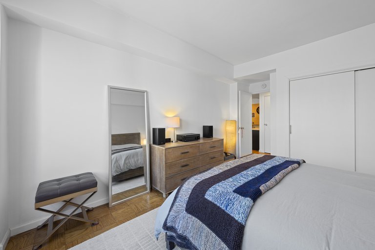 7 East 14th Street Flatiron District New York NY 10003