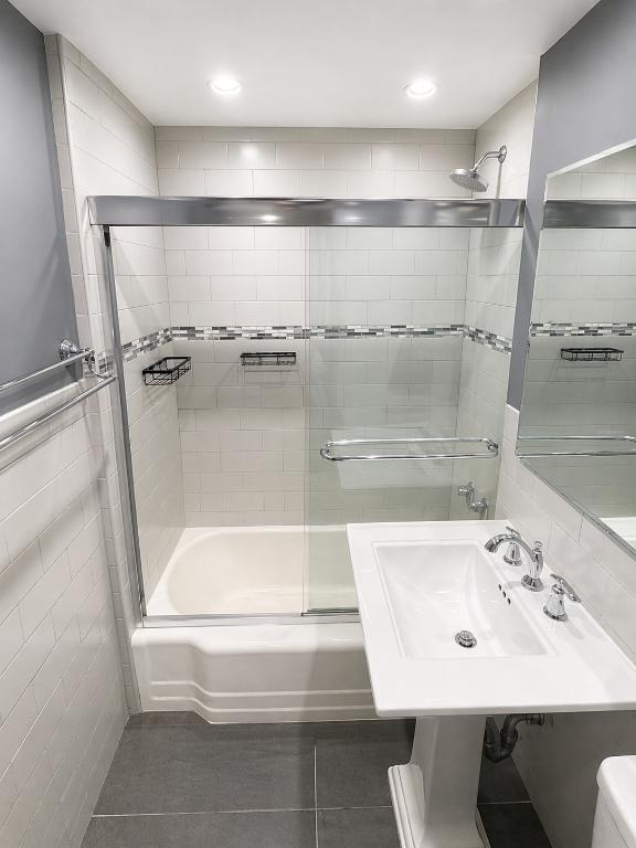 305 East 40th Street 3X Tudor City New York NY 10016