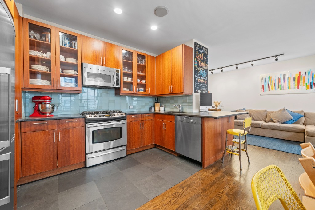 315 West 99th Street 5D Upper West Side New York NY 10025