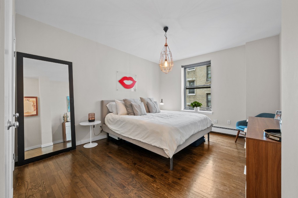 315 West 99th Street 5D Upper West Side New York NY 10025