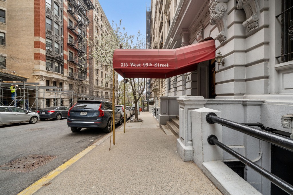 315 West 99th Street 5D Upper West Side New York NY 10025