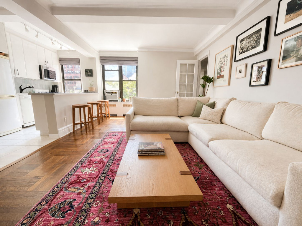 333 East 53rd Street 8F Sutton Place New York NY 10022