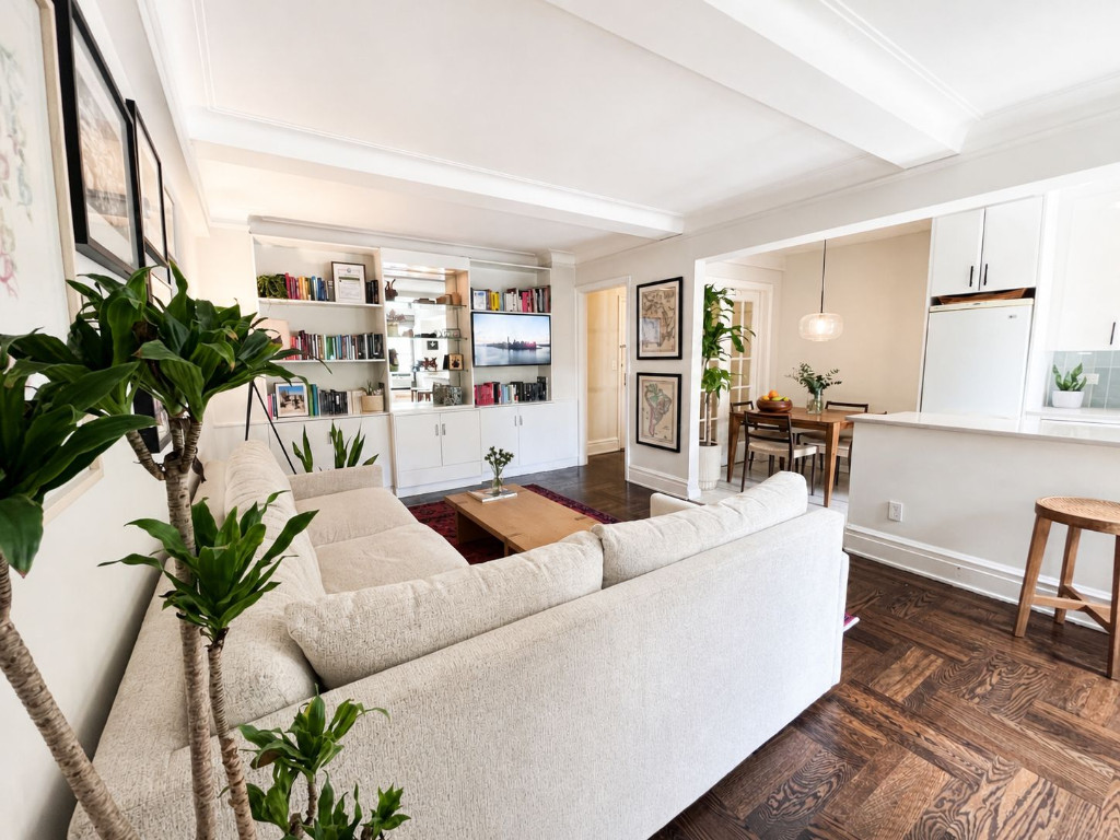 333 East 53rd Street 8F Sutton Place New York NY 10022