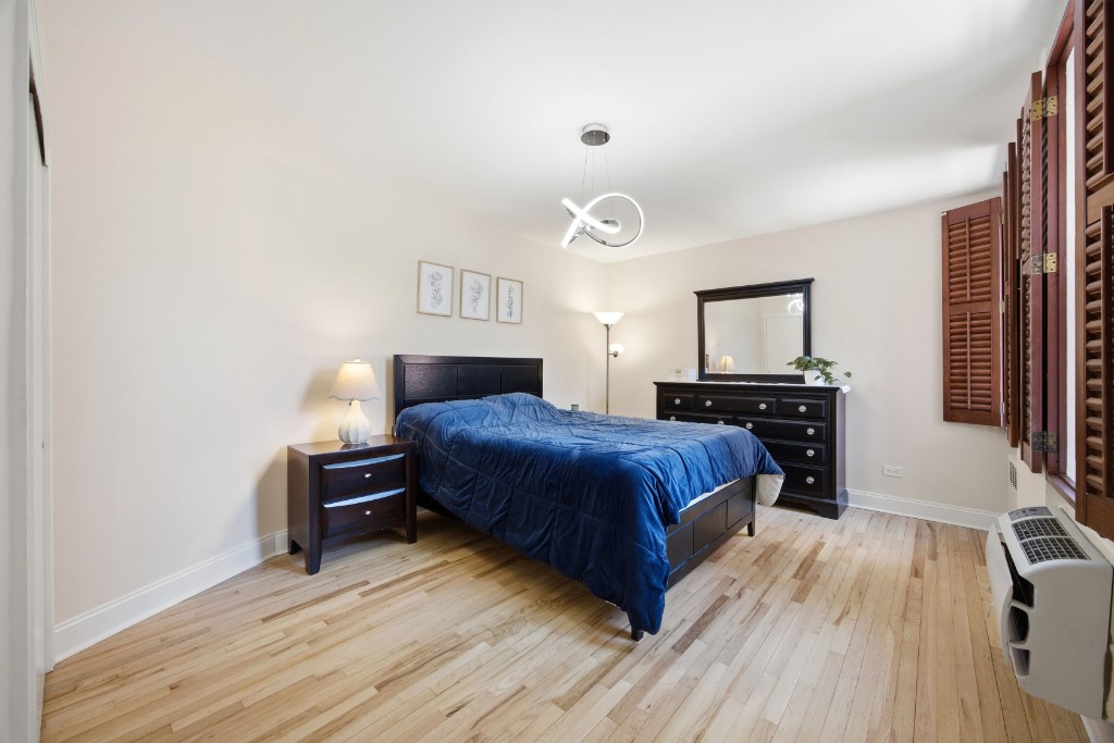 46-01 39th Avenue 314 Sunnyside Gardens Queens NY 11104