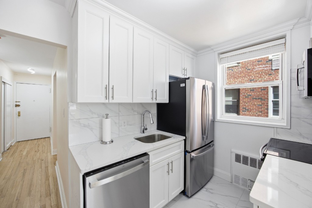 46-01 39th Avenue 314 Sunnyside Gardens Queens NY 11104