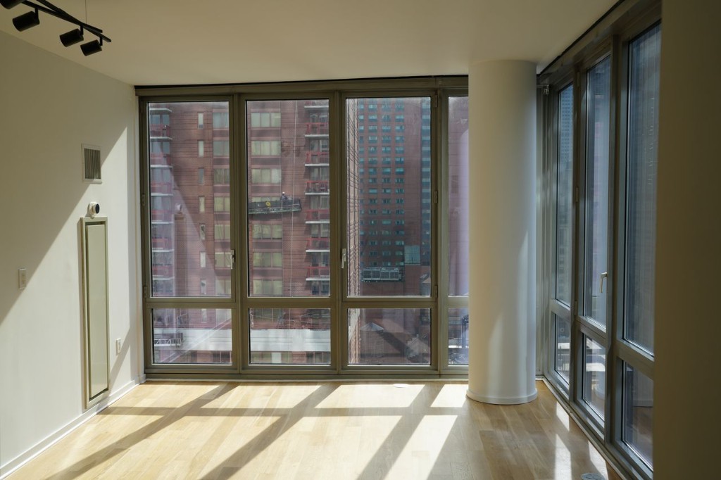 310 West 52nd Street 18A Clinton New York NY 10019