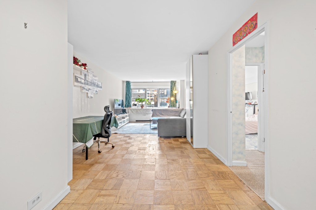153 East 57th Street 8H Midtown East New York NY 10022