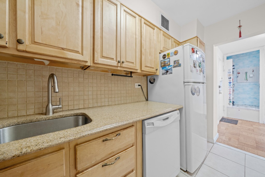 153 East 57th Street 8H Midtown East New York NY 10022