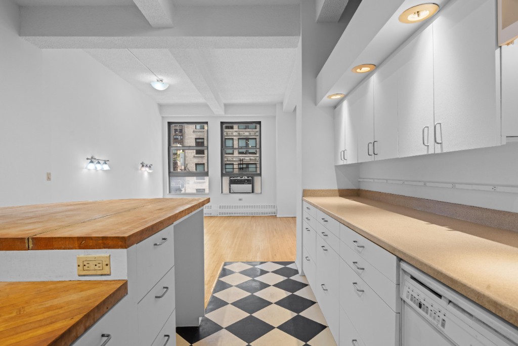 148 West 23rd Street 5FG Chelsea New York NY 10011