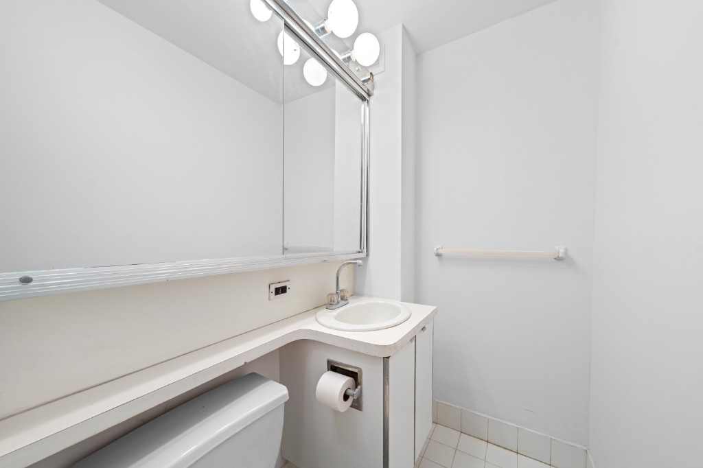 148 West 23rd Street 5FG Chelsea New York NY 10011